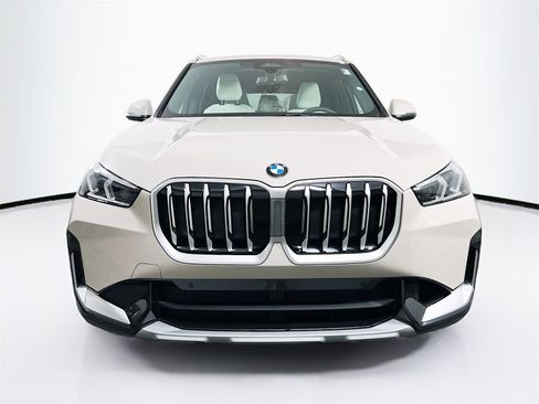 New 2026 BMW X1 xDrive28i w/ Convenience Package image 2