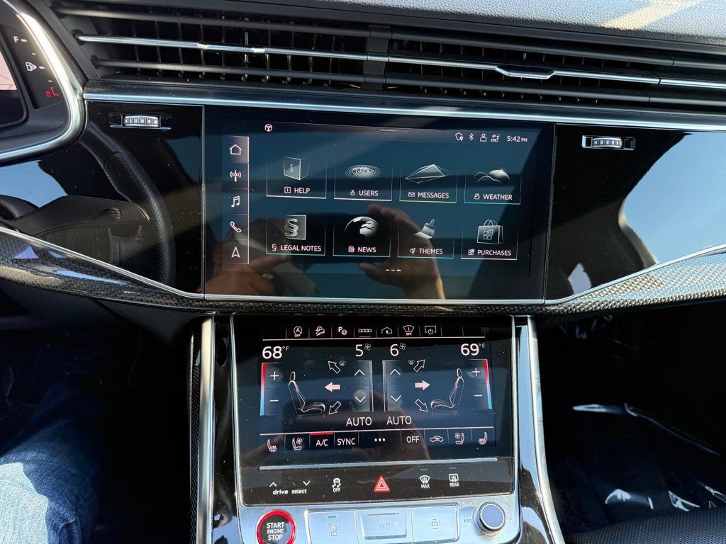 Used 2023 Audi SQ7 Prestige AWD/4WD image 16