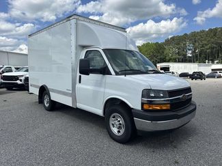New 2024 Chevrolet Express 3500 w/ Power Convenience Package RWD video 2