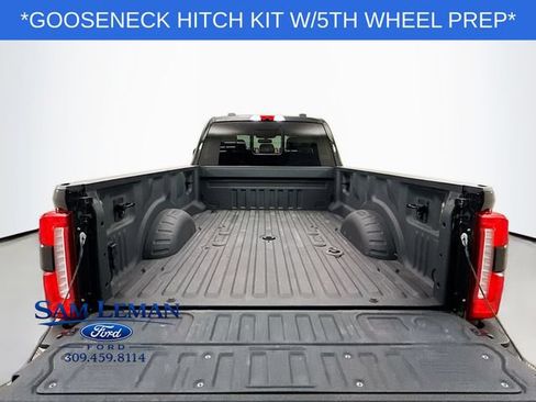 Used 2023 Ford F250 Lariat AWD/4WD image 27