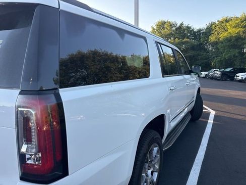 Used 2019 GMC Yukon XL Denali RWD image 5
