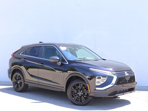 Used 2025 Mitsubishi Eclipse Cross LE AWD/4WD image 1