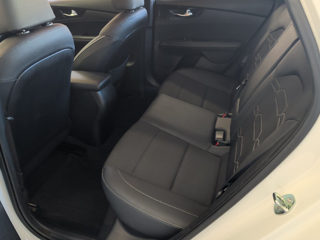 Certified 2023 Kia Forte GT-Line FWD image 13