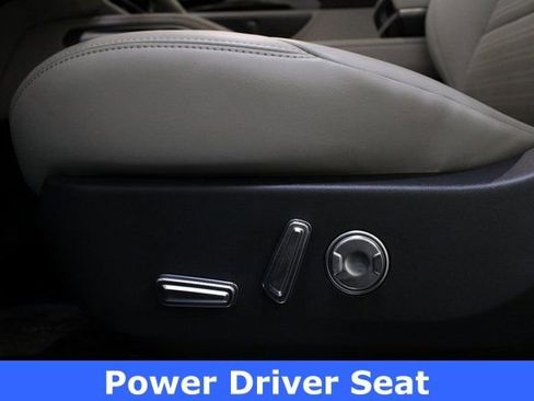 New 2026 Lincoln Nautilus Reserve AWD/4WD image 32