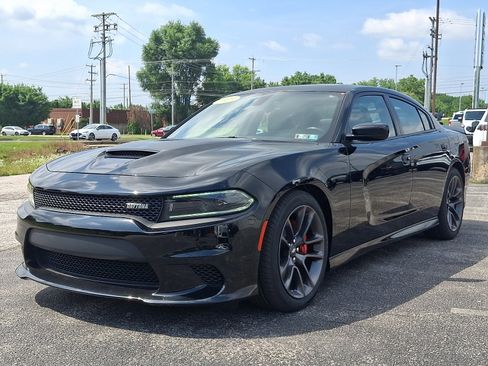 Used 2023 Dodge Charger R/T w/ Daytona Edition Group RWD image 5