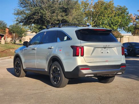 New 2026 Kia Sorento S image 6