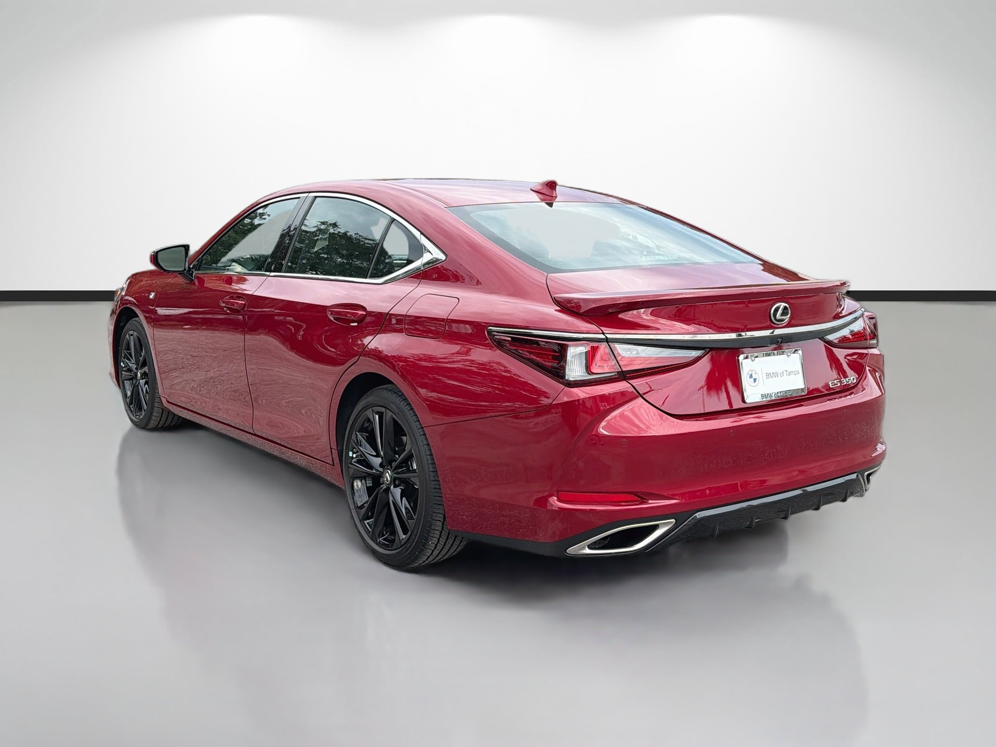 Used 2025 Lexus ES 350 F Sport w/ Accessory Package (Z1) FWD image 5