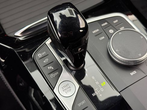 Used 2023 BMW X4 xDrive30i w/ Premium Package image 32