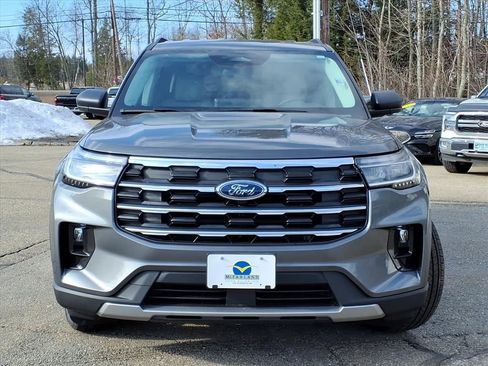 New 2026 Ford Explorer Active w/ Active Comfort Package AWD/4WD image 3