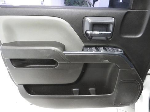 Used 2019 Chevrolet Silverado 2500 W/T w/ WT Convenience Package RWD image 18