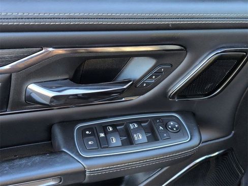 Used 2022 RAM 1500 Limited image 10