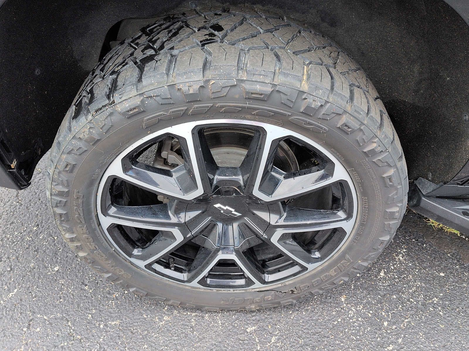 Used 2021 Chevrolet Tahoe RST AWD/4WD image 9