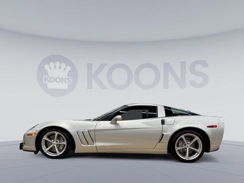Used 2010 Chevrolet Corvette Grand Sport w/ Preferred Equipment Group RWD image 7