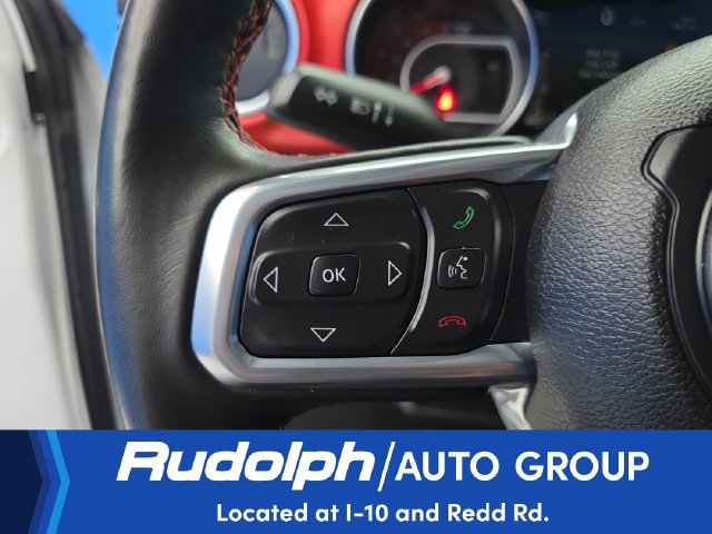 Used 2022 Jeep Wrangler Unlimited Rubicon w/ Steel Bumper Group AWD/4WD image 17