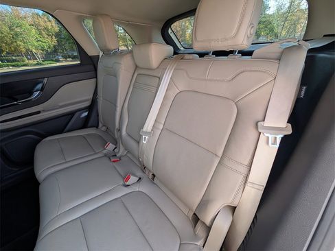 Used 2020 Lincoln Corsair Reserve w/ Equipment Group 202A image 22