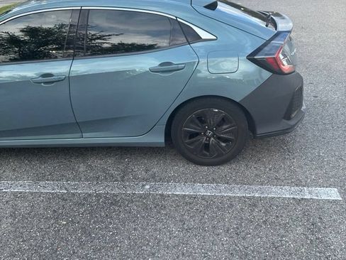 Used 2018 Honda Civic EX image 2