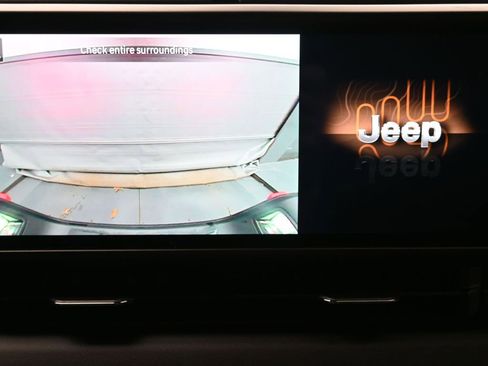 Used 2025 Jeep Gladiator Mojave image 26