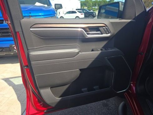 New 2025 Chevrolet Silverado 1500 RST w/ Dark Appearance Package image 10