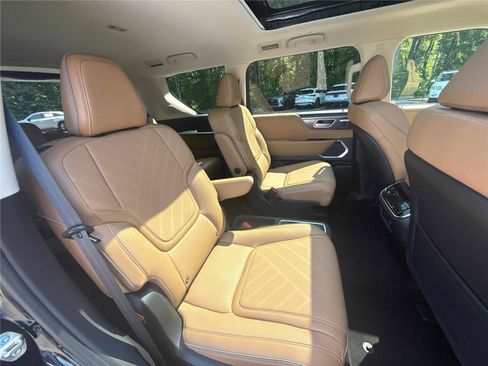 New 2027 INFINITI QX80 Luxe w/ Cargo Package AWD/4WD image 27