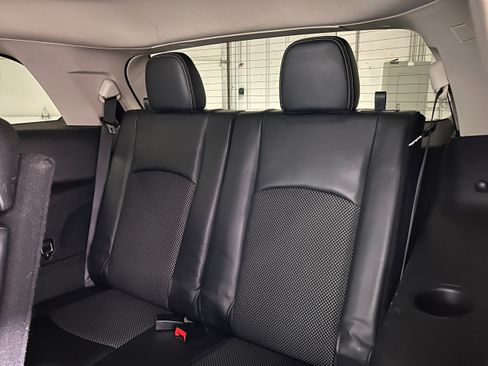 Used 2020 Dodge Journey Crossroad image 33