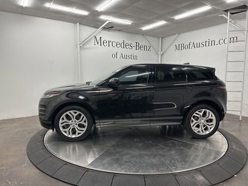 Used 2023 Land Rover Range Rover Evoque R-Dynamic SE image 4