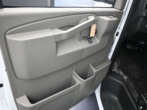 New 2025 Chevrolet Express 2500 w/ Driver Convenience Package image 16