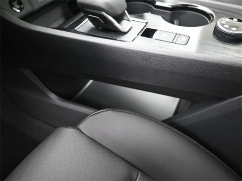 New 2026 Nissan Rogue SV image 25