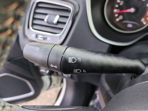 Certified 2018 Jeep Compass Limited image 26