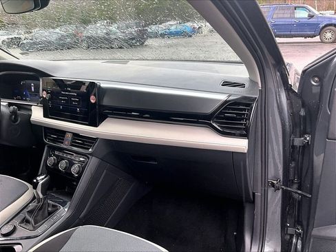 Used 2025 Volkswagen Taos S image 13