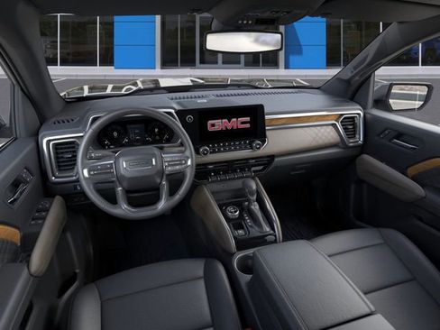 New 2026 GMC Canyon Denali w/ LPO, Denali Black Edition image 18