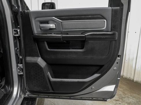 Used 2023 RAM 2500 Big Horn w/ Level 1 Equipment Group AWD/4WD image 44