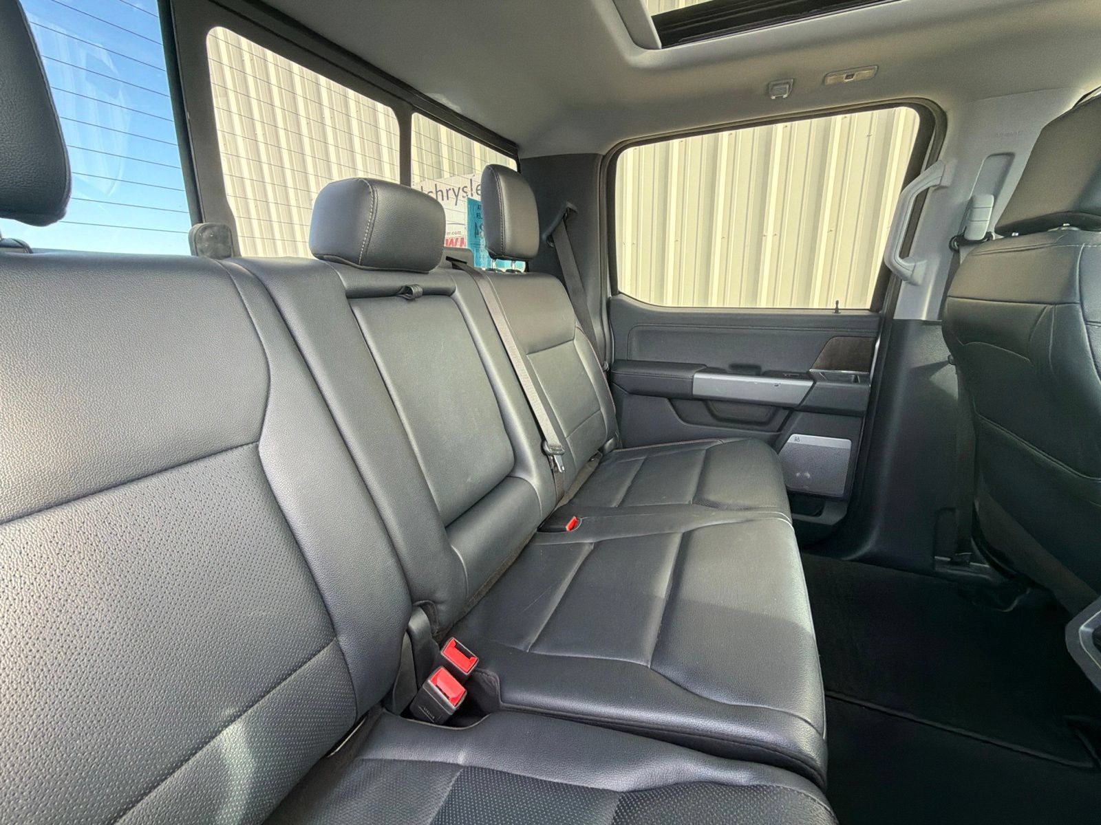 Used 2023 Ford F350 Lariat w/ Chrome Package AWD/4WD image 10