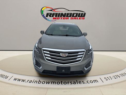 Used 2019 Cadillac XT5 Base image 4