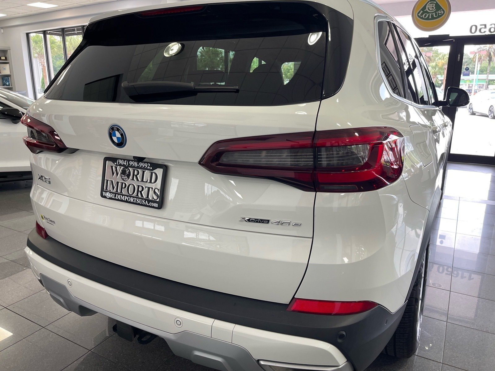 Used 2023 BMW X5 xDrive45e w/ Executive Package AWD/4WD image 18