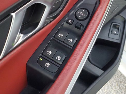 Used 2024 BMW M340i w/ Premium Package image 22