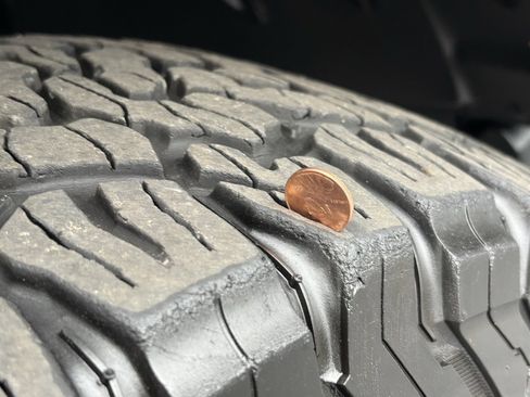 Used 2021 Jeep Gladiator Rubicon w/ Trailer Tow Package image 14