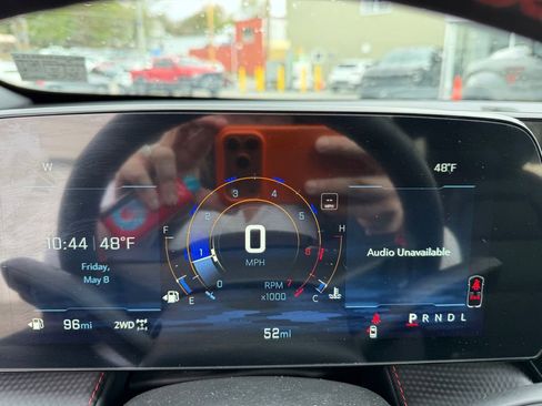 Used 2025 Chevrolet Equinox RS w/ LPO, Floor Liner Package AWD/4WD image 16