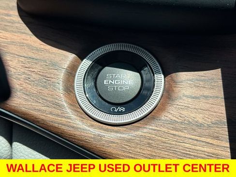 Used 2022 Jeep Grand Cherokee Summit RWD image 24