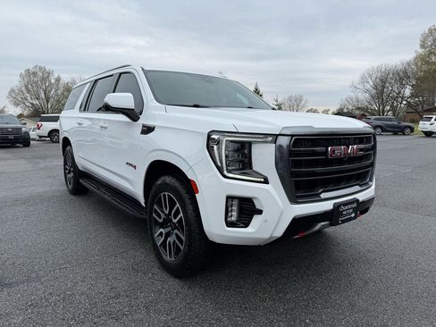 Used 2021 GMC Yukon XL AT4 w/ Rear Media and Nav Package image 8