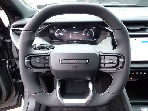 New 2026 Jeep Cherokee Laredo AWD/4WD image 18