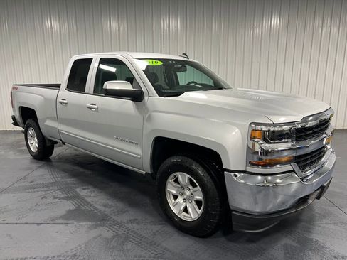Used 2019 Chevrolet Silverado 1500 LT image 17