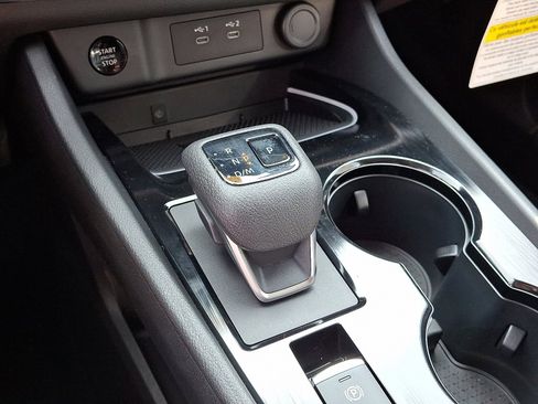 New 2025 Nissan Rogue SL image 7