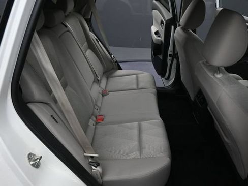 Used 2025 Nissan Rogue SV AWD/4WD image 16