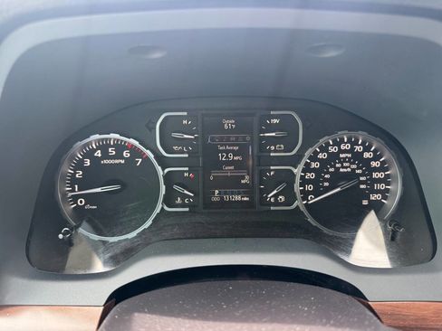 Used 2018 Toyota Tundra Limited AWD/4WD image 18