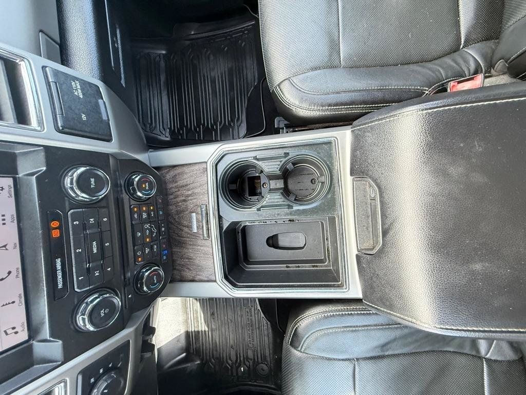 Used 2018 Ford F250 Lariat w/ Lariat Ultimate Package AWD/4WD image 24