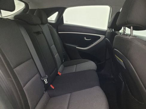 Used 2016 Hyundai Elantra GT w/ Option Group 02 FWD image 19