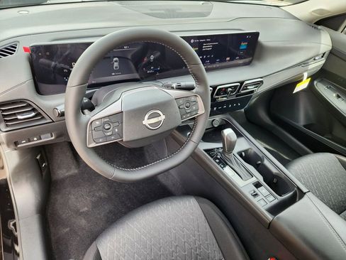New 2026 Nissan Sentra SV w/ SV Convenience Package FWD image 9