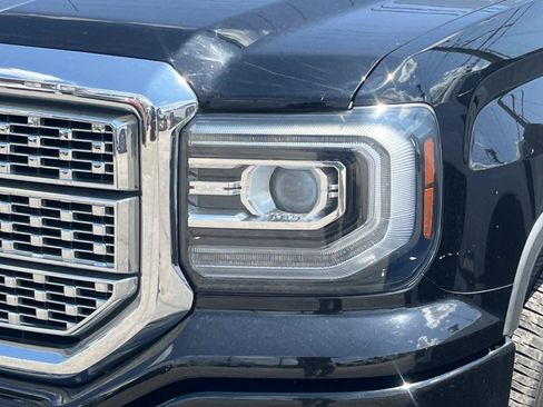 Used 2018 GMC Sierra 1500 Denali w/ Denali Ultimate Package AWD/4WD image 4