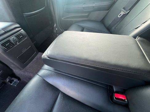 Used 2007 INFINITI M45 Sport w/ Technology Pkg RWD image 31