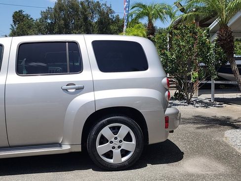 Used 2007 Chevrolet HHR LS image 9